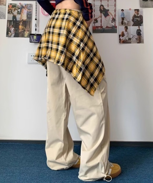 lilful(リルフル)の「【セットアイテム】チェック柄巻きスカート付き レイヤードルーズボトム(その他パンツ・レディース・ブラック/ベージュ・M/L)」の11枚目の写真