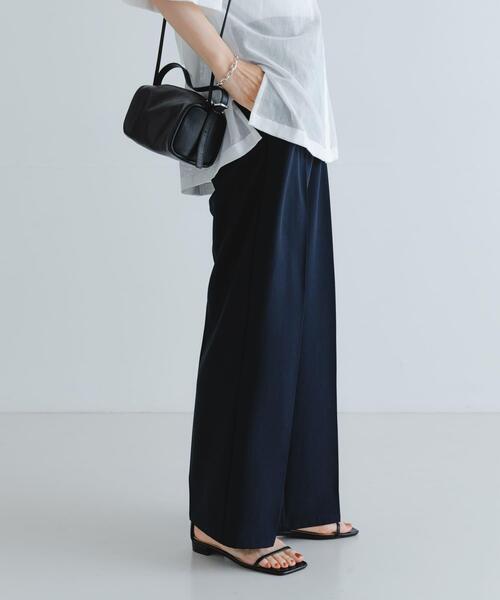 URBAN RESEARCH（アーバンリサーチ）の「『3サイズ展開』『イージーケア』ストレッチタックスラックス（その他パンツ・レディース・ネイビー/カーキ・40/36/34/38）」の5枚目の写真