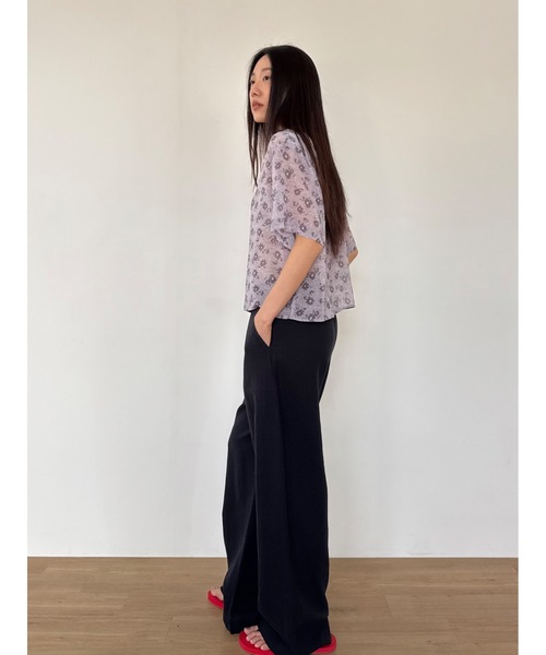 Didot.showroom（ディドット ショールーム）の「【DIDOT.】オープンカラーシフォンフラワーブラウス（シャツ/ブラウス・レディース・パープル/チャコール/グレー・FREE）」の7枚目の写真