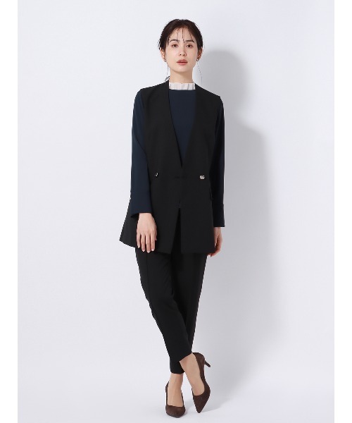 SUIT SQUARE（スーツスクエア）の「ダブルブレストジレ Vカラー ウォッシャブル 2WAYストレッチ ドライトロピカル 無地（スーツベスト・レディース・ブラック系/グレー系・38(9号)）」の20枚目の写真