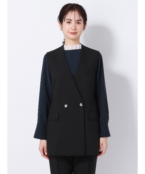 SUIT SQUARE（スーツスクエア）の「ダブルブレストジレ Vカラー ウォッシャブル 2WAYストレッチ ドライトロピカル 無地（スーツベスト・レディース・ブラック系/グレー系・38(9号)）」の21枚目の写真