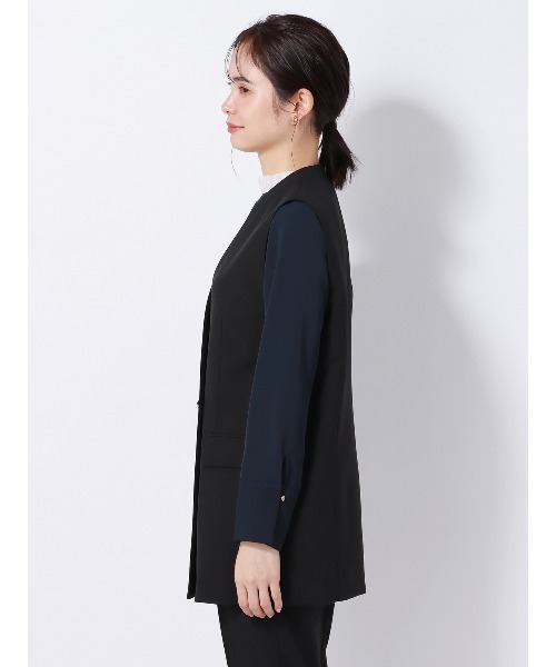 SUIT SQUARE（スーツスクエア）の「ダブルブレストジレ Vカラー ウォッシャブル 2WAYストレッチ ドライトロピカル 無地（スーツベスト・レディース・ブラック系/グレー系・38(9号)）」の3枚目の写真