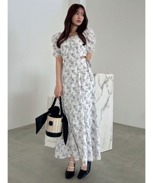 新品⭐︎タグ付き⭐︎familiar⭐︎ワンピース⭐︎110サイズ⭐︎ラッピング袋付き ラッフルデザインドレス(ミニワンピース)｜ワンピース｜FURFUR