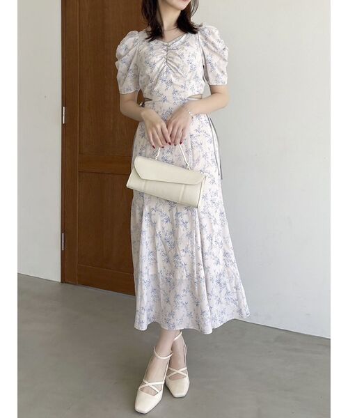 ウエストカットアウトパイピングワンピース（ワンピース）｜dazzlin