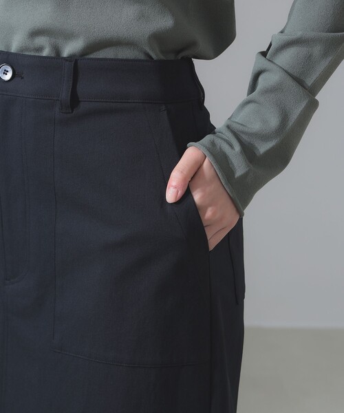 Demi-Luxe BEAMS（デミルクス ビームス）の「ローウエスト タイト スカート［手洗い可］（スカート・レディース・ナチュラル/ネイビー・36/38）」の21枚目の写真