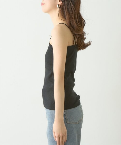 natural couture（ナチュラルクチュール）の「カップ付きベアキャミ（キャミソール・レディース・ベージュ/ブラック/オフホワイト・FREE）」の11枚目の写真