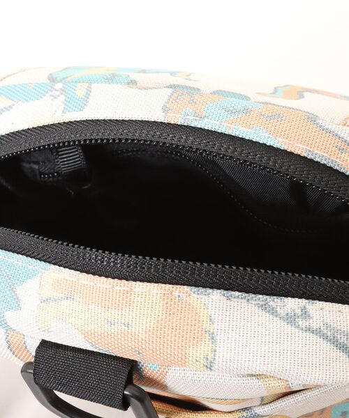go slow caravan(ゴースローキャラバン)の「KiU/キウ 600D FLUP POCKET SHOULDER BAG(ショルダーバッグ・レディース・その他5/その他2/ブラック/ダークグリーン・FREE)」の20枚目の写真
