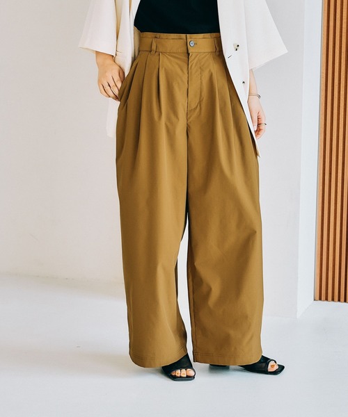 LEPSIM（レプシィム）の「3タックデザインパンツ　322133（その他パンツ・レディース・カーキブラウン/ベージュ/ブラック・LARGE/MEDIUM）」の3枚目の写真