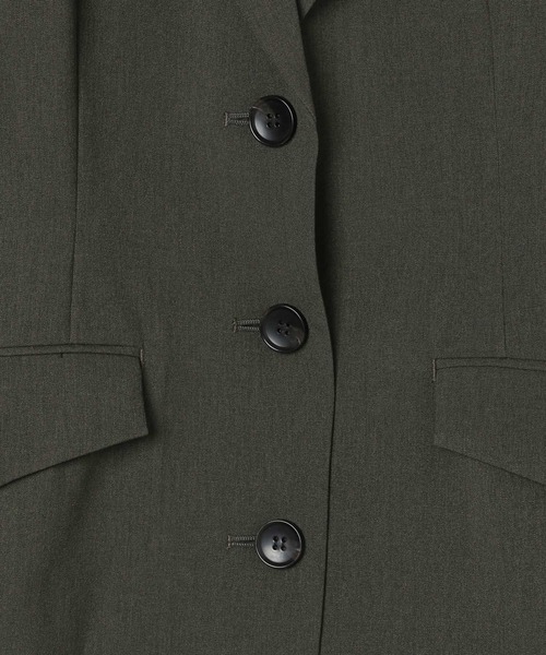 BAYFLOW（ベイフロー）の「[シャツ感覚で羽織れる]ハーフスリーブジャケット（テーラードジャケット・レディース・チャコール/モカ/グレイッシュベージュ・SMALL/MEDIUM）」の6枚目の写真