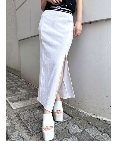 GYDA（ジェイダ）の「GD JQ DEEPスリットLONGスカートライクショートパンツ（スカート・レディース・ブラック/グレー/オフホワイト・FREE）」の4枚目の写真