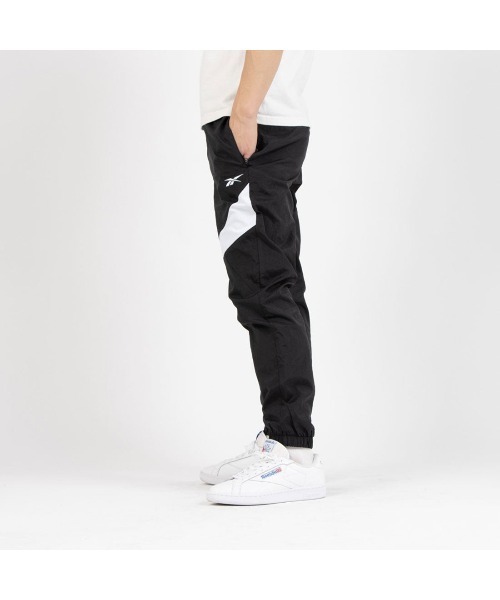 Reebok(リーボック)の「バスケットボール トラックパンツ / BASKETBALL TRACK PANT(その他パンツ・メンズ・ブラック・X-LARGE/MEDIUM/LARGE/SMALL/XX-LARGE)」の2枚目の写真