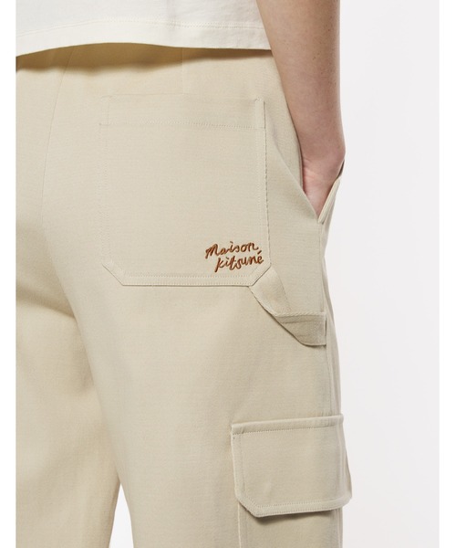 Maison Kitsune（メゾンキツネ）の「BELTED UTILITY PANTS（その他パンツ・レディース・ベージュ・40/38/36/34）」の6枚目の写真