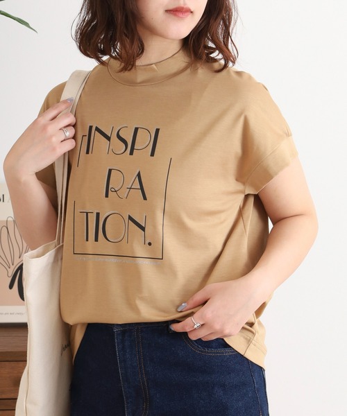 BRODIAEA(ブローディア)の「BRODIAEA INSPIRATION ロゴプリント 半袖Tシャツ カットソー 日本製(Tシャツ/カットソー・レディース・ピンク/ベージュ/グレー/オフホワイト/ネイビー・40)」の3枚目の写真