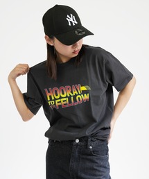 BASIS（ベイシス）の「レトロロゴ ユニセックス ピグメント 半袖 Tシャツ（Tシャツ/カットソー）」