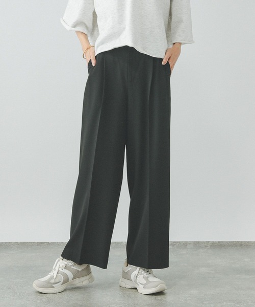 GLOBAL WORK（グローバルワーク）の「ウツクシルエットDRYワイドパンツ/289061（その他パンツ・レディース・アイボリー/ブラック/ライトグレー/ネイビー/ベージュ/グレー系その他5・X-SMALL/SMALL/MEDIUM/LARGE/X-LARGE/XX-LARGE）」の18枚目の写真