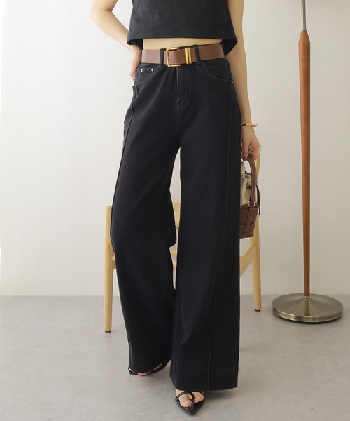 LAULEN(ローレン)の「belted flare denim pants /ベルト付き シーム フレア デニム パンツ(デニムパンツ・レディース・ブラック/ホワイト・M/S)」の4枚目の写真