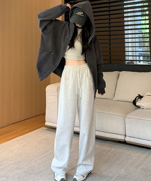 Songe（ソンジュ）の「セミワイドスウェットパンツ（スウェットパンツ・レディース・ブラック/オフホワイト/グレー・M/L）」の11枚目の写真