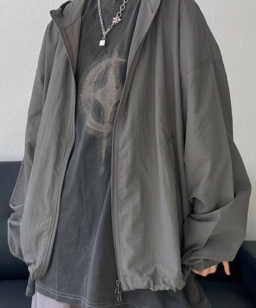 ARULE(アルール)の「A'GEM/9 × .kom 『ARULE/アルール』ピグメントスタームーンTシャツ(Tシャツ/カットソー・メンズ・チャコールグレー/グレー・FREE)」の5枚目の写真