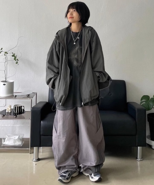 ARULE(アルール)の「A'GEM/9 × .kom 『ARULE/アルール』ピグメントスタームーンTシャツ(Tシャツ/カットソー・メンズ・チャコールグレー/グレー・FREE)」の7枚目の写真