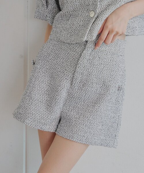 Chico（チコ）の「【セットアップ対応】ツイードショートパンツ（その他パンツ・レディース・ホワイト系その他/ホワイト/ブラック・FREE）」の3枚目の写真