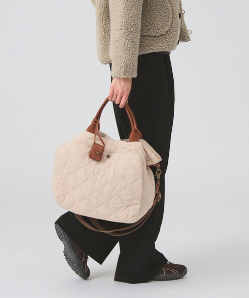 toleur(トーラ)の「【別注】toleur / ナイロン キルト バッグ(ショルダーバッグ・レディース・ナチュラル/ブラック・ONE SIZE)」の3枚目の写真