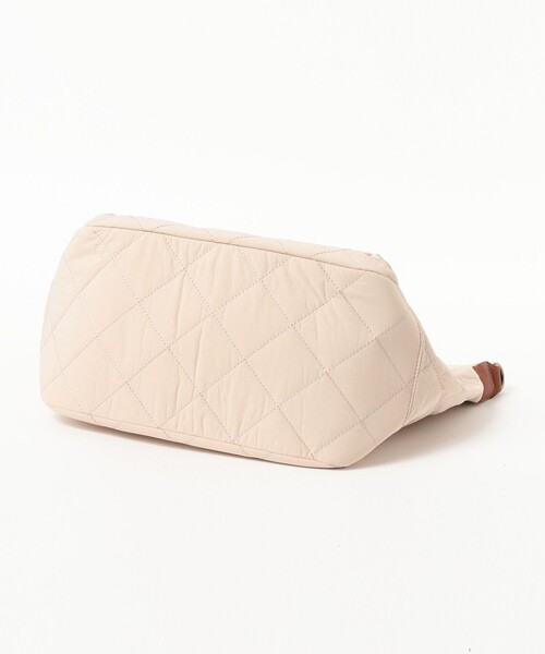 toleur(トーラ)の「【別注】toleur / ナイロン キルト バッグ(ショルダーバッグ・レディース・ナチュラル/ブラック・ONE SIZE)」の8枚目の写真