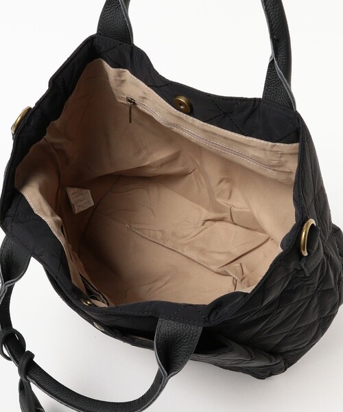 toleur(トーラ)の「【別注】toleur / ナイロン キルト バッグ(ショルダーバッグ・レディース・ナチュラル/ブラック・ONE SIZE)」の14枚目の写真