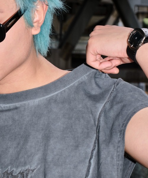 SHORT ROUND（ショートラウンド）の「SHORT ROUND/コールドダイスウィッチングロゴノースリーブ（Tシャツ/カットソー・メンズ・スミクロ/グレー・MEDIUM/LARGE）」の12枚目の写真