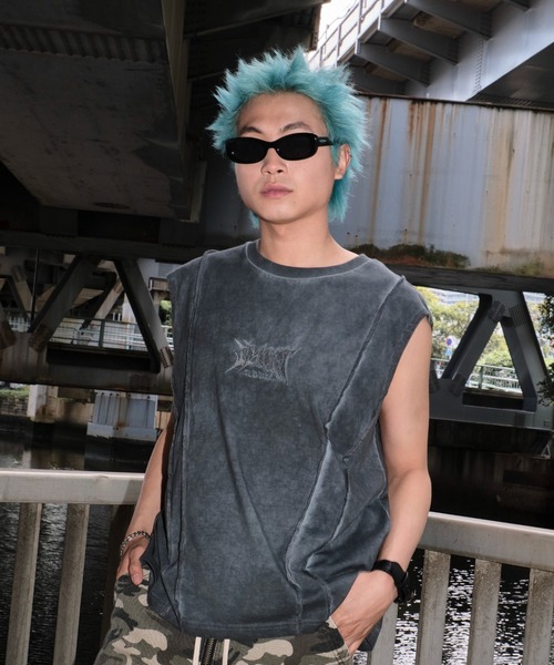 SHORT ROUND（ショートラウンド）の「SHORT ROUND/コールドダイスウィッチングロゴノースリーブ（Tシャツ/カットソー・メンズ・スミクロ/グレー・MEDIUM/LARGE）」の17枚目の写真