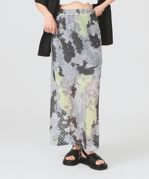 Ray BEAMS(レイビームス)の「プリント メッシュ タイト スカート(スカート・レディース・シルバー/ライトブルー・ONE SIZE)」の3枚目の写真