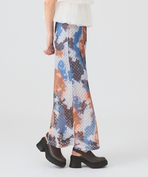 Ray BEAMS(レイビームス)の「プリント メッシュ タイト スカート(スカート・レディース・シルバー/ライトブルー・ONE SIZE)」の5枚目の写真