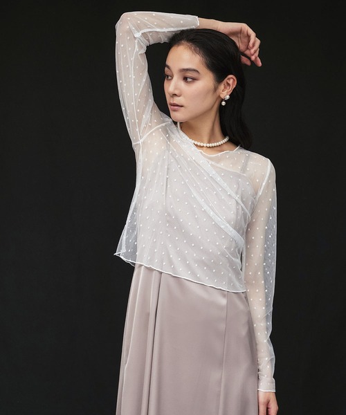 LOWO（ロワ）の「シースルートップス 長袖 ドット チュール レース メロウ メロー シアートップス レイヤードトップス 結婚式 パーティー オケージョン お呼ばれ（シャツ/ブラウス・レディース・ブラック/ホワイト・FREE）」の6枚目の写真