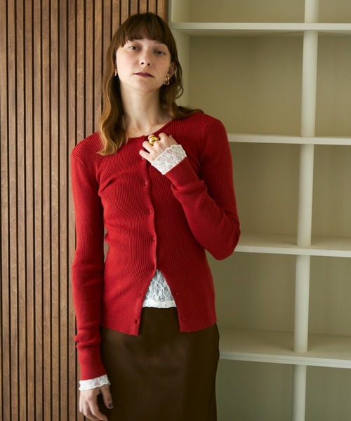 【美品】イヴ・サンローラン カーディガン レディース シェリーライン　赤 Saint Laurent(サンローラン) カーディガン(レディース) - 海外通販のBUYMA