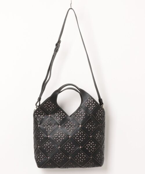 genten(ゲンテン)の「サステナブルカットワーク 2wayバッグ(ハンドバッグ・レディース・ダークブラウン/ブラウン/ブラック・FREE)」の2枚目の写真