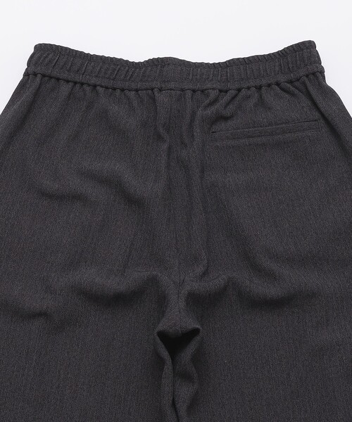 SHIPS（シップス）の「SHIPS:〈洗濯機可能〉メランジ ワイド ピンタック スラックス（スラックス・メンズ・ダークグレー/グレー/ブラック・X-LARGE/LARGE/MEDIUM/SMALL）」の11枚目の写真