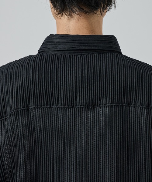 SHAREEF（シャリーフ）の「【SHAREEF】PLEATS SH（シャツ/ブラウス・メンズ・ブラック/ホワイト・1/2）」の10枚目の写真