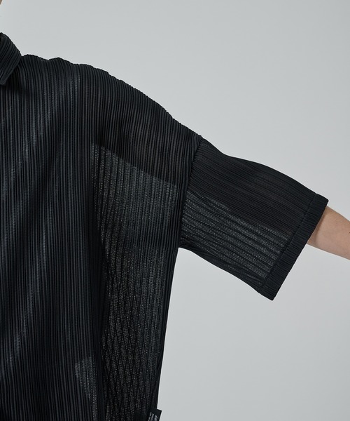 SHAREEF（シャリーフ）の「【SHAREEF】PLEATS SH（シャツ/ブラウス・メンズ・ブラック/ホワイト・1/2）」の15枚目の写真