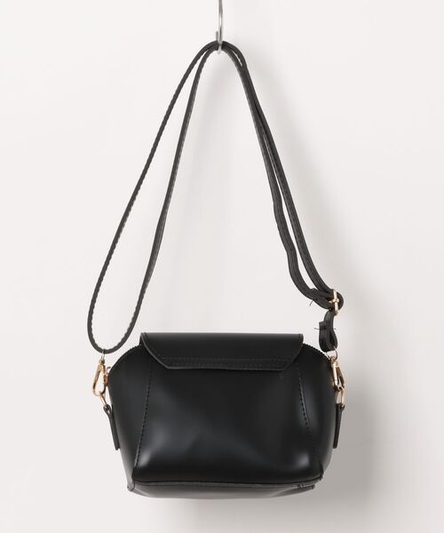VIBGYOR(ヴィブジョー)の「urbanfemine./シンプルショルダーバッグ U7511(ショルダーバッグ・レディース・ブラック/グリーン/ダークブラウン/ホワイト・FREE)」の11枚目の写真