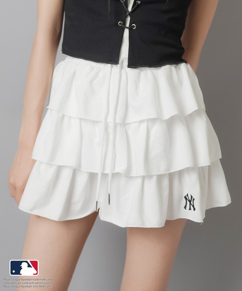 MLB(メジャーリーグベースボール)の「【MLB/メジャーリーグベースボール】ミニ裏毛ティアードミニスカート /セットアップ対応(スカート・レディース・ネイビー/杢グレー/オフホワイト/ブラック/オートミール・ONESIZE)」の15枚目の写真