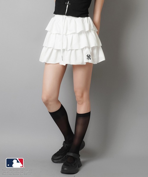 MLB(メジャーリーグベースボール)の「【MLB/メジャーリーグベースボール】ミニ裏毛ティアードミニスカート /セットアップ対応(スカート・レディース・ネイビー/杢グレー/オフホワイト/ブラック/オートミール・ONESIZE)」の17枚目の写真