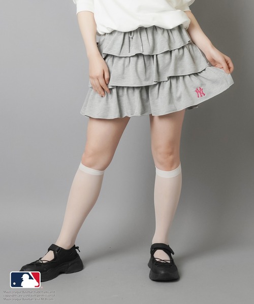 MLB(メジャーリーグベースボール)の「【MLB/メジャーリーグベースボール】ミニ裏毛ティアードミニスカート /セットアップ対応(スカート・レディース・ネイビー/杢グレー/オフホワイト/ブラック/オートミール・ONESIZE)」の13枚目の写真