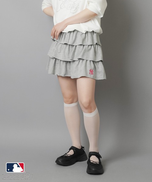 MLB(メジャーリーグベースボール)の「【MLB/メジャーリーグベースボール】ミニ裏毛ティアードミニスカート /セットアップ対応(スカート・レディース・ネイビー/杢グレー/オフホワイト/ブラック/オートミール・ONESIZE)」の14枚目の写真