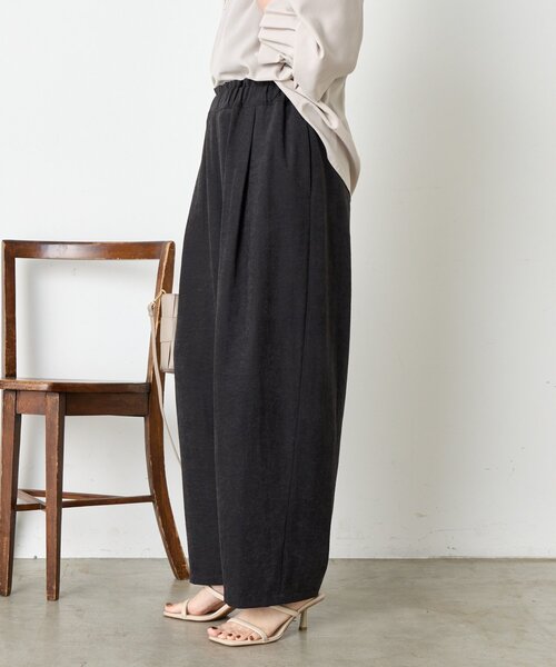 Jena espace merveilleux(ジェナ エスパスメルヴェイユ)の「ピーチスキンカーブパンツ(その他パンツ・レディース・ベージュ/グレー/ブラック・FREE)」の9枚目の写真