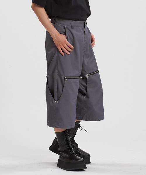 NO ID.(ノーアイディ)の「mp13954-2wayワイドパンツ(その他パンツ・メンズ・グレー/ブラック・2/1)」の17枚目の写真