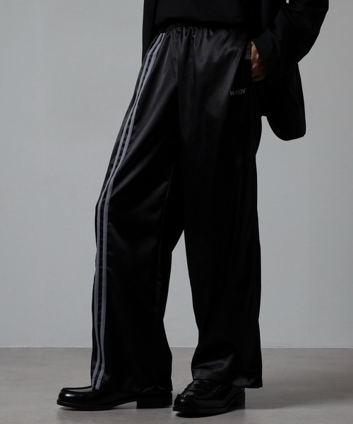 セール】グロッシートラックパンツ（スウェットパンツ）｜NERDY