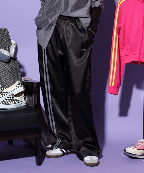 セール】グロッシートラックパンツ（スウェットパンツ）｜NERDY