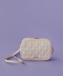 Maison de FLEUR（メゾンドフルール）の「リボンキルティングスクエアポシェット（ショルダーバッグ）」