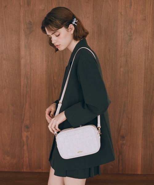 Maison de FLEUR(メゾンドフルール)の「リボンキルティングスクエアポシェット(ショルダーバッグ・レディース・ブラック/ライトピンク・FREE)」の16枚目の写真