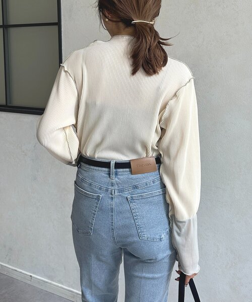 Thevon(ゼボン)の「袖先配色プリーツメロープルオーバー(Tシャツ/カットソー・レディース・ベージュ/ブラック/ホワイト系その他/ベージュ系その他/ブラック系その他/アイボリー・FREE)」の20枚目の写真