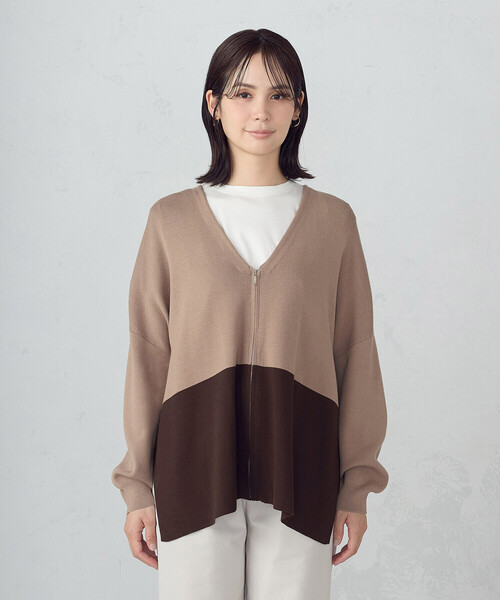 COMME CA ISM（コムサイズム）の「バイカラー ポンチョカーディガン（カーディガン/ボレロ・レディース・ブラック/ブラウン/アイボリー・FREE）」の14枚目の写真